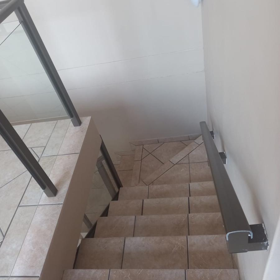 To Let 3 Bedroom Property for Rent in Reebok Western Cape
